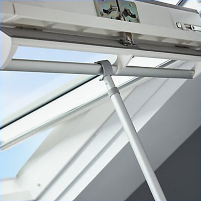 VELUX ZCT 200K Telescopic Pole for Windows and Blinds